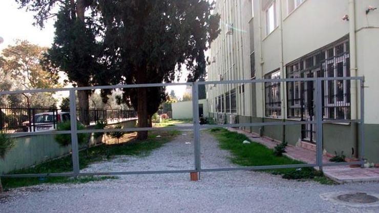 Sakat bırakan okul kapısına 160 bin liralık tazminat