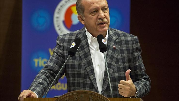 Erdoğan rakiplerini görünmez yaptı