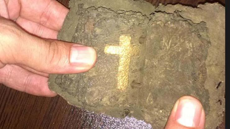 1600 yıllık el yazması İncil ele geçirildi