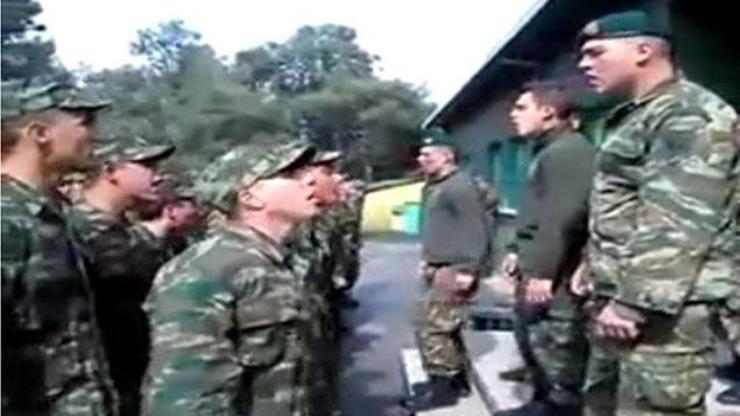 Yunan askerlerin kin dolu Türkiye marşı