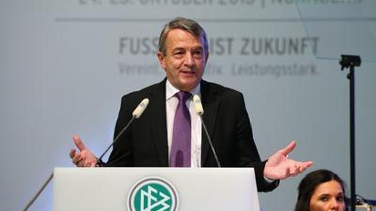 DFBde Niersbach dönemine devam