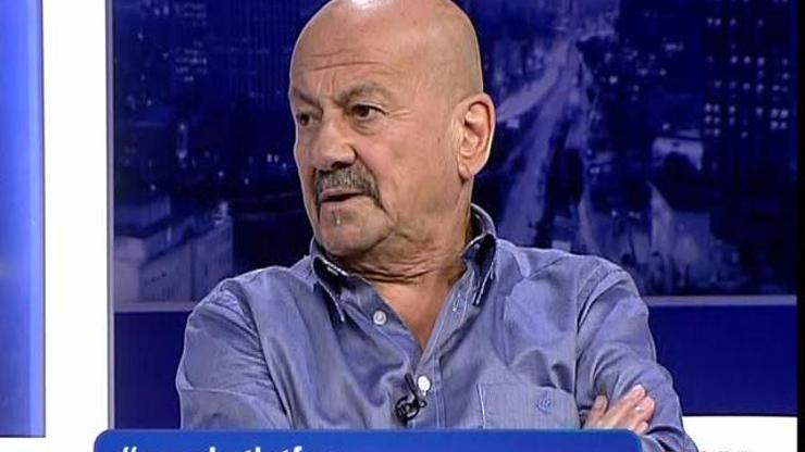 Hangimiz kızları etkilemek için müziğe başlamadık ki
