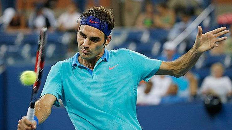 Federer yola devam