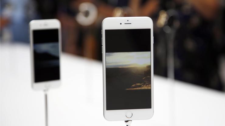iPhone 6 sipariş rekoru kırdı