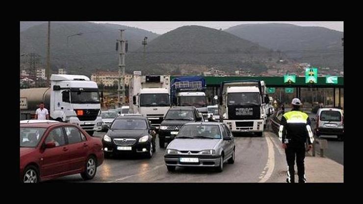 Dilovası-Gebze otoyolu 15 saat trafiğe kapatılacak