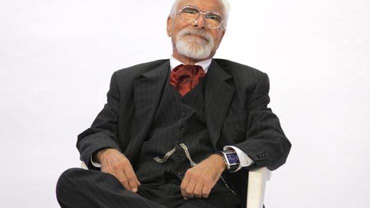 Ben Enver Aysever değilim...