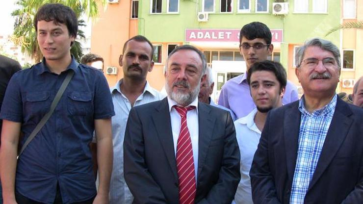 Berkin Elvanın öldürülmesini protesto edenler hakim karşısında