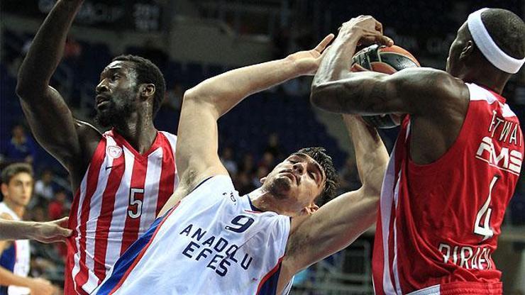 Anadolu Efes turnuvaya mağlup başladı