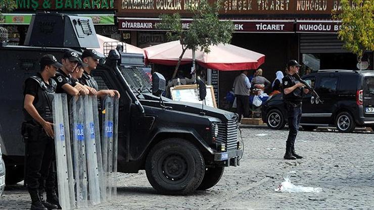 Diyarbakırda hayat durdu