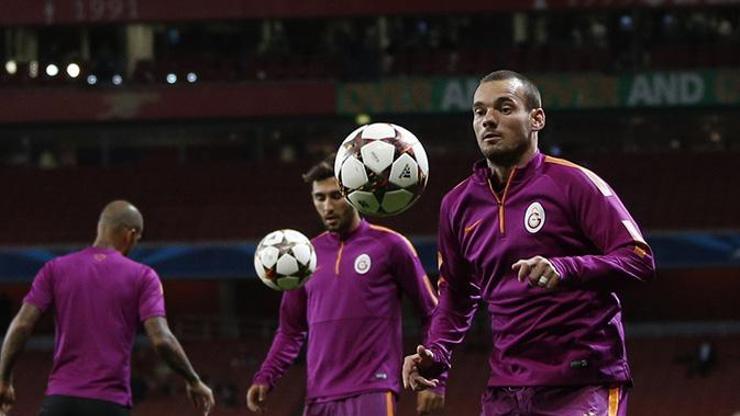 Sneijder rest çekti ve imzalamadı