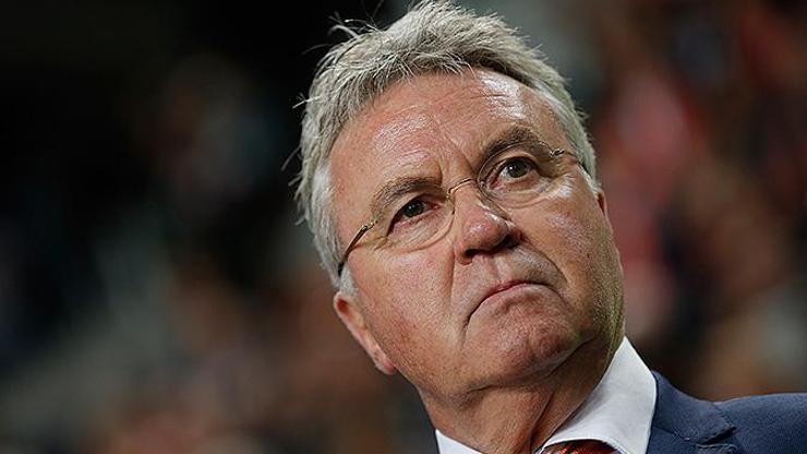 Hollandada Hiddink sorunu