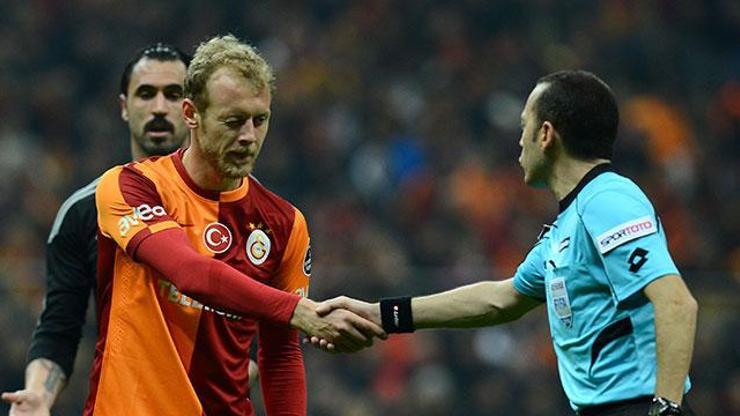 Cüneyt Çakır bizim için şaibelidir