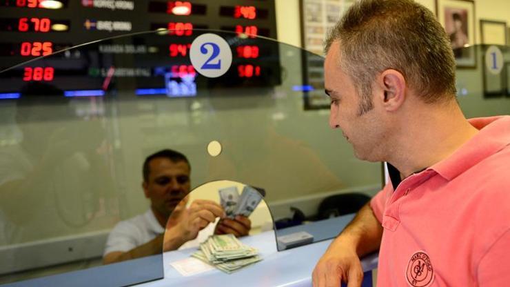 Dolar üç haftanın en düşük seviyelerinde
