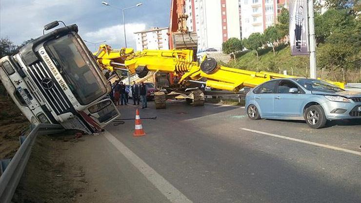 Barbaros Bulvarı yeniden trafiğe açıldı