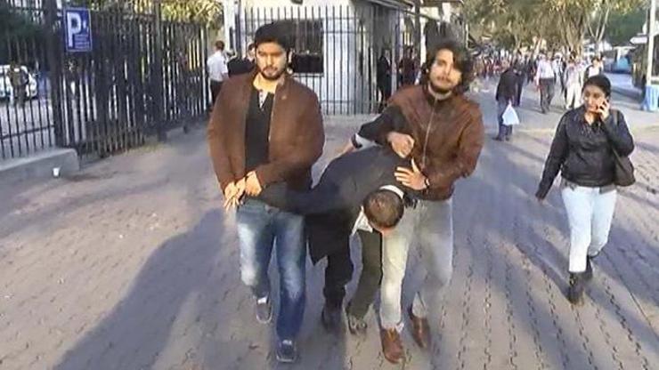 İstanbul Üniversitesinde kavga: 17 gözaltı