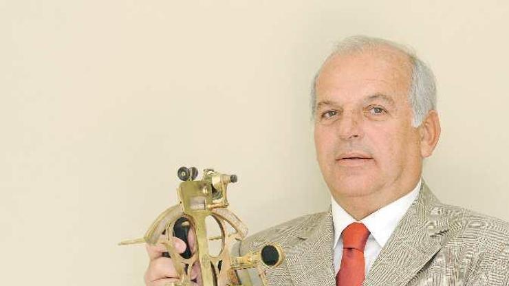 Ünlü armatör Kahraman Sadıkoğlu kaza geçirdi