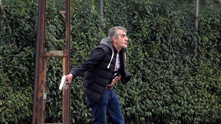 Polisin silahını aldı, etrafa ateş açtı
