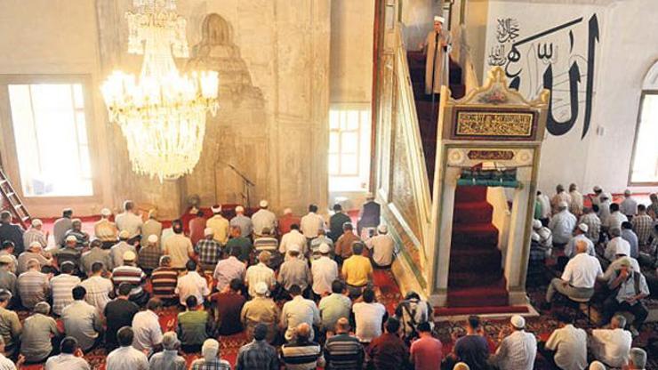 İranda cuma hutbesinde kırmızı çizgi vurgusu