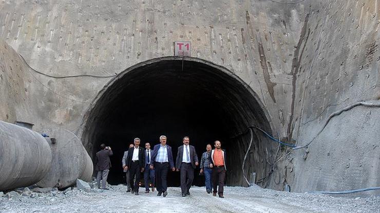 Ovit Tünelinde çalışmalara iş güvenliği tedbiri arası