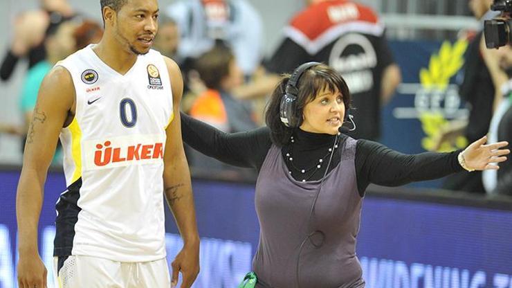 Bu adam hiç normal değil: Avrupa Fenerbahçeli basketbolcuyu konuşuyor