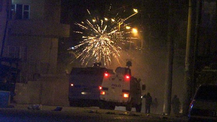 Nusaybinde göstericilere polis müdahalesi