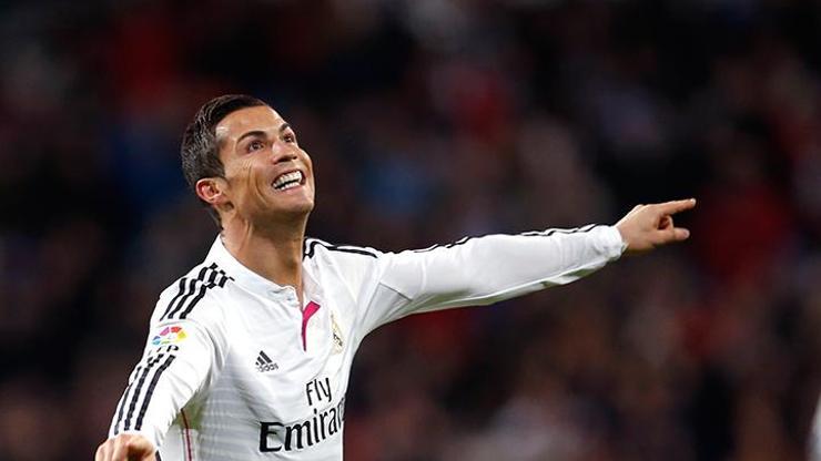 Real Madrid Barcelonanın rekorunu egale etti