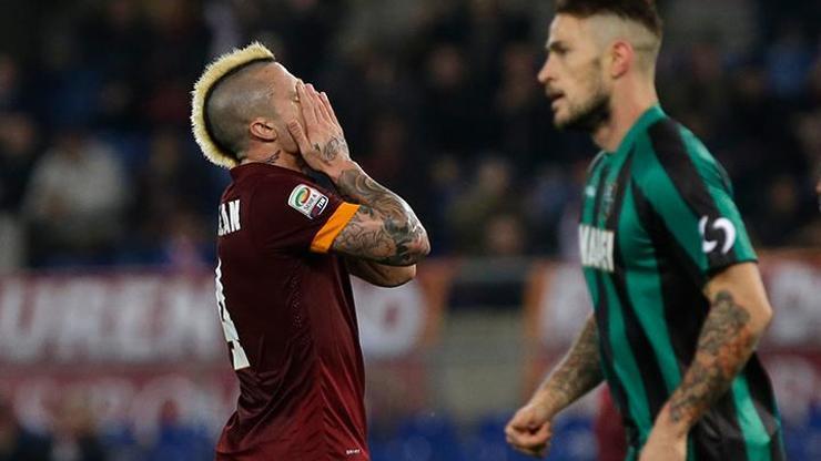 Juventus ve Roma puan kaybetti