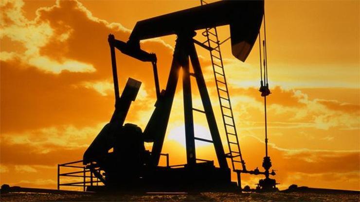 OPEC petrol talebi tahminini düşürdü