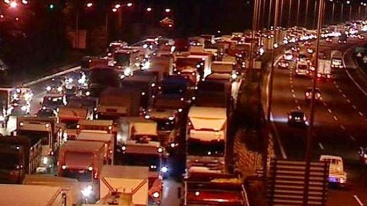 Haliç Köprüsü üzerinde inanılmaz olay