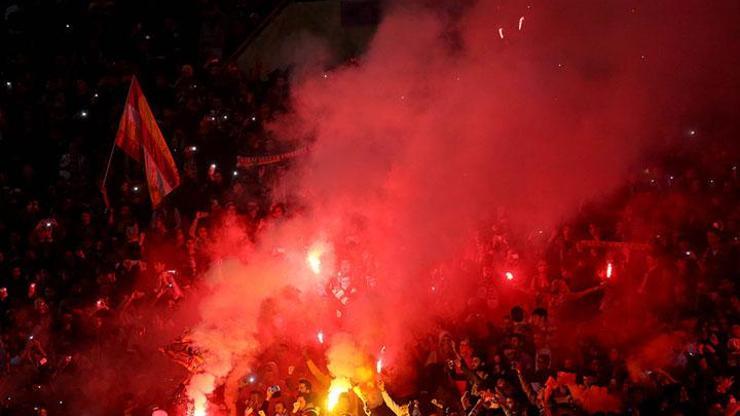 Galatasaraya tribün kapatma cezası