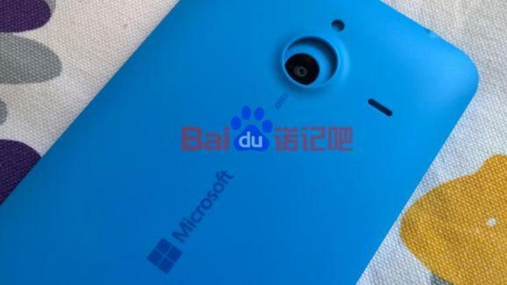 Lumia 1330 Baiduda göründü