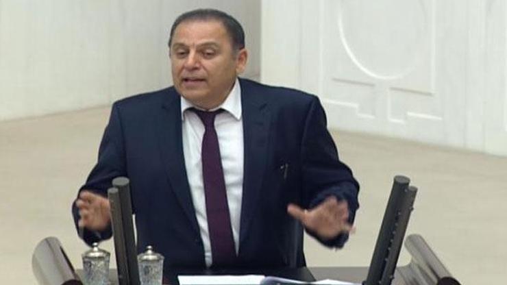 CHPli vekil arabasıyla şarampole uçtu