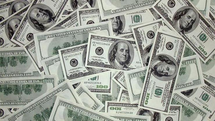 Endişeler artıyor, dolar yükseliyor