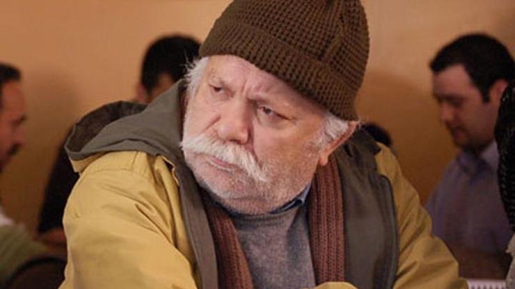 Usta tiyatrocu Oğuz Oktay hayatını kaybetti