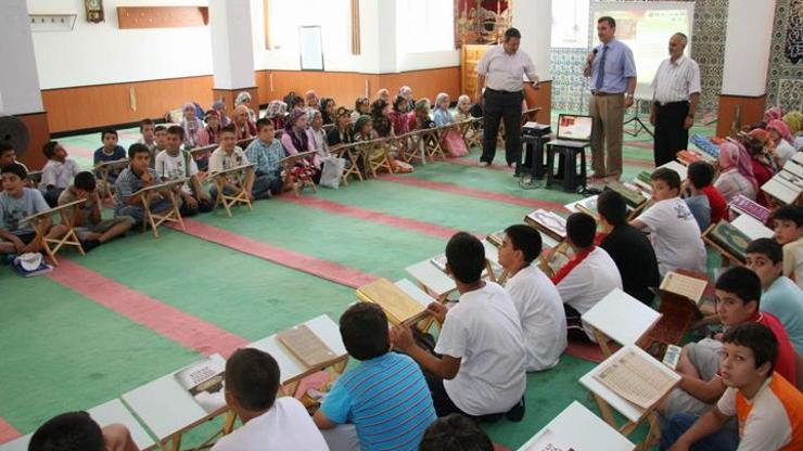 Devlet yurtlarına Osmanlıca ve Kuran dersi