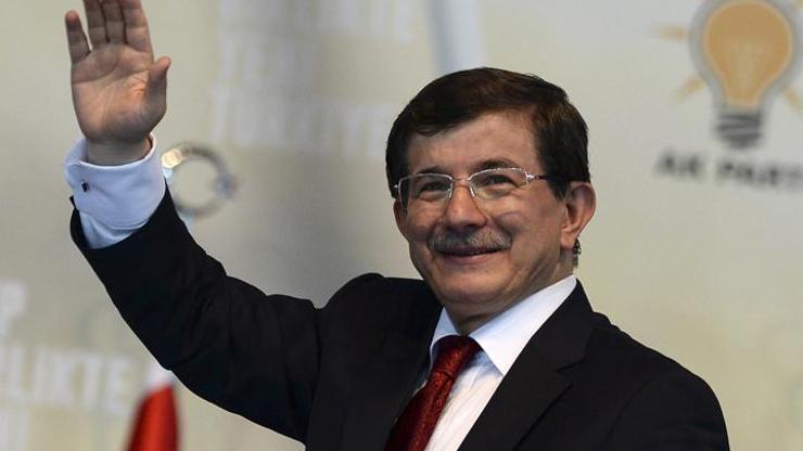 Başbakan Davutoğlu: Kobaniye selam ediyorum