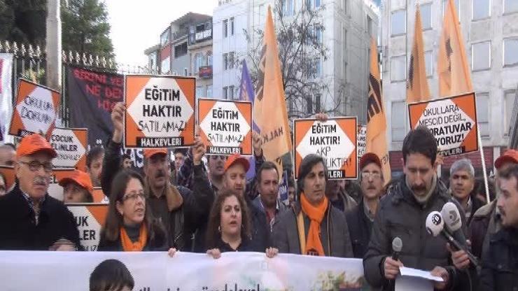Halkevleri eğitim politikalarını protesto etti