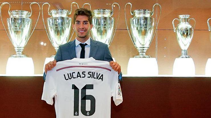 Real Madrid Lucas Silvayı tanıttı