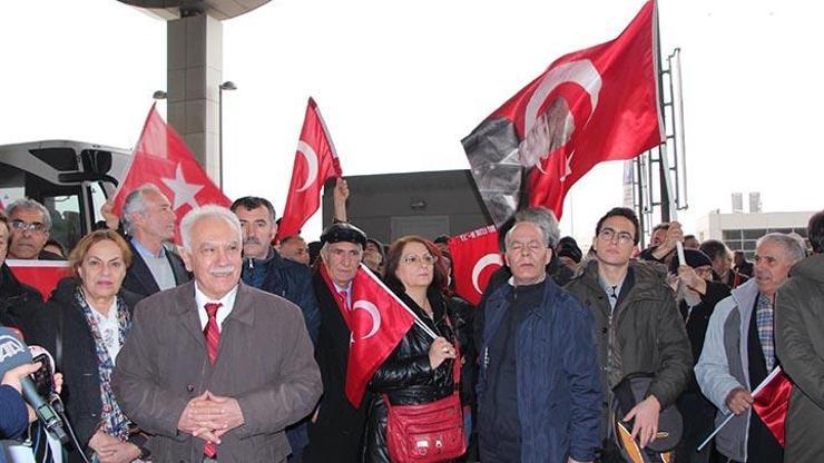 Doğu Perinçek AİHMdeki dava için Strasbourga gitti