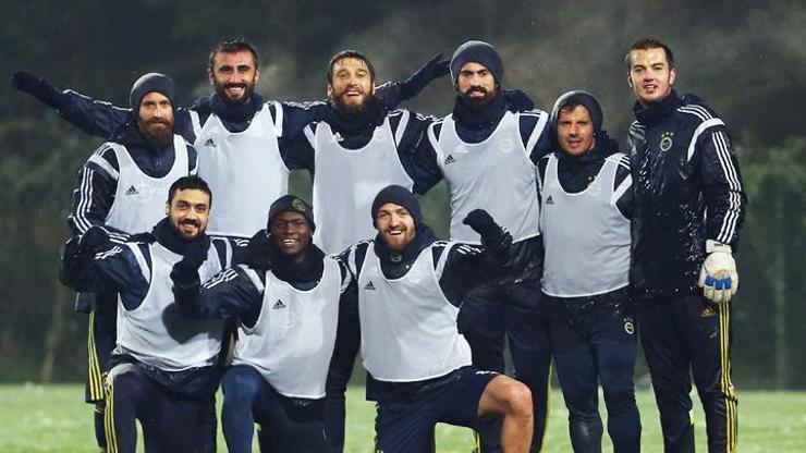 Fenerbahçede Egemen kadrodan çıkarıldı