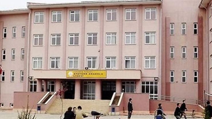 Taciz timi kuran müdür yardımcısı başka okula gönderildi