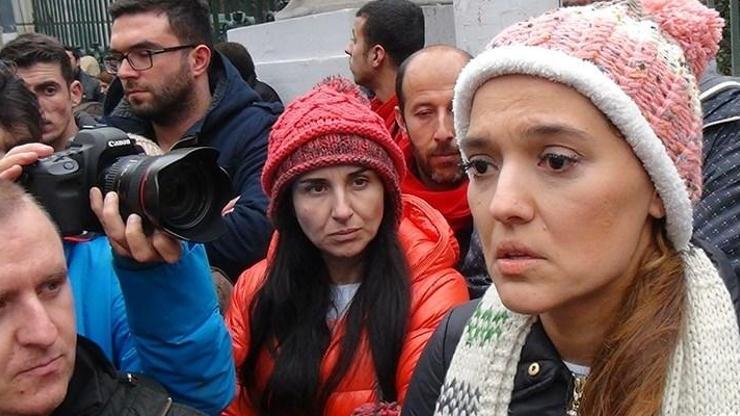 Demet Akalından Özgecan Aslanın ailesine ziyaret