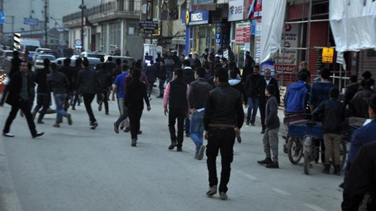 Yüksekovada gözaltı gerginliği