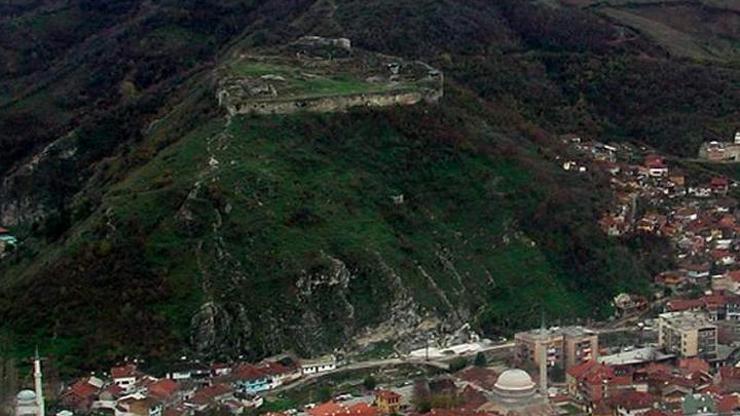 Kosovada Osmanlı kalesi çöktü