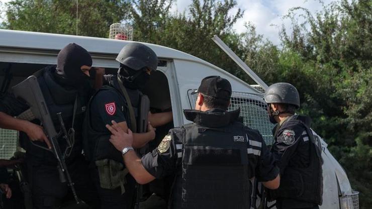 Tunusta Selefilere operasyon