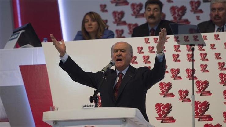 Devlet Bahçeli yeniden genel başkan oldu