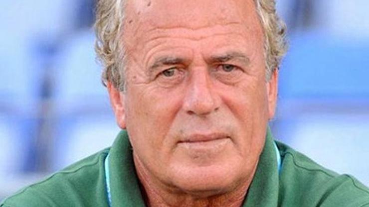 Mustafa Denizli: Galatasaray bir adım önde