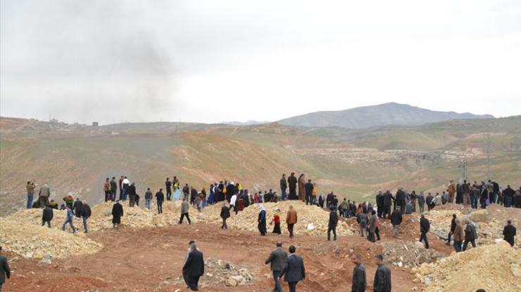 Siirt karıştı: 7 polis yaralı