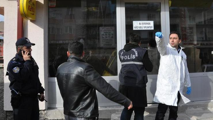 10 bin lirayı bıraktı, bozuk paraları alıp kaçtı