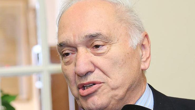 Dursun Özbek listesini açıkladı